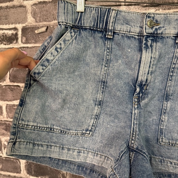 Gap 4" Mid Rise Denim Utility Shorts Jean denim - Picture 3 of 9